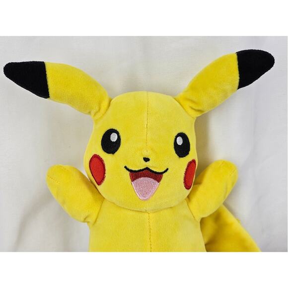 POKÉMON WCT PIKACHU PLUSH TOY – YELLOW – 2014 – OFFICIAL LICENSED COLLECTABLE - Picture 2 of 8